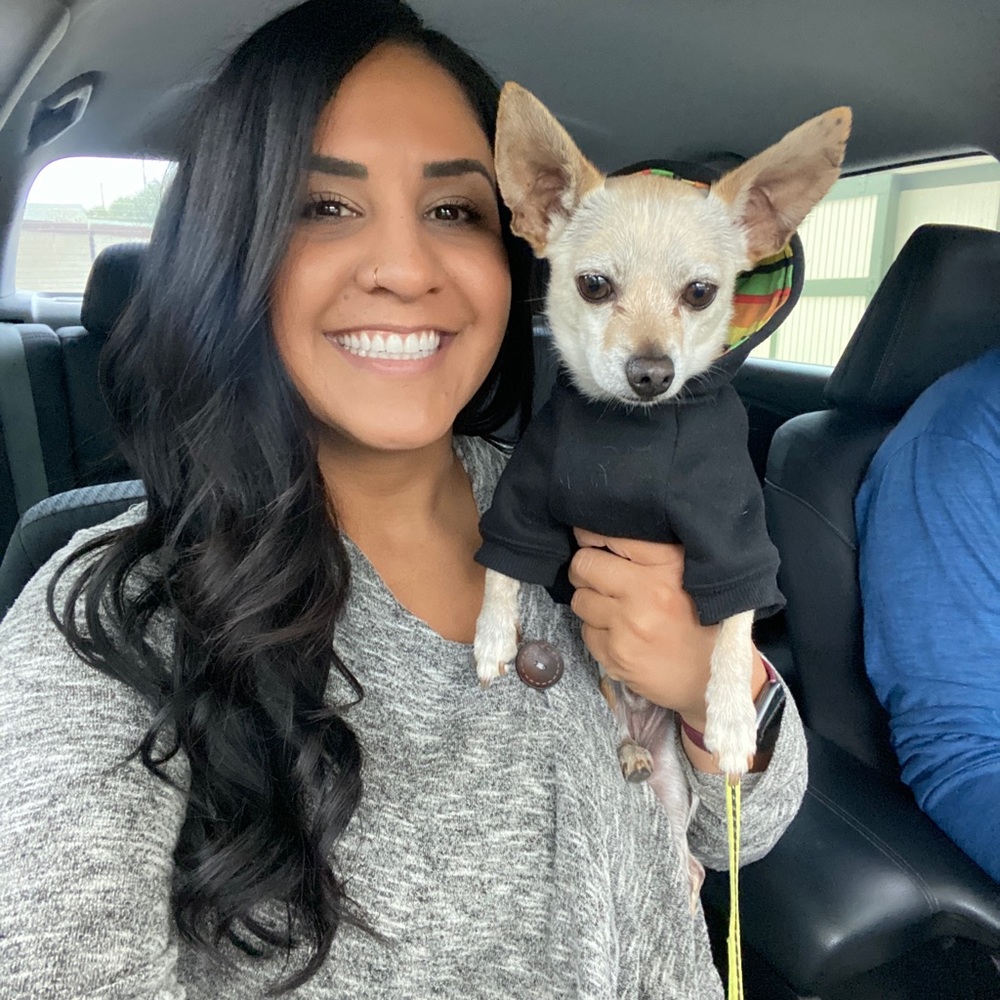 Meet your Posher, Alexandra